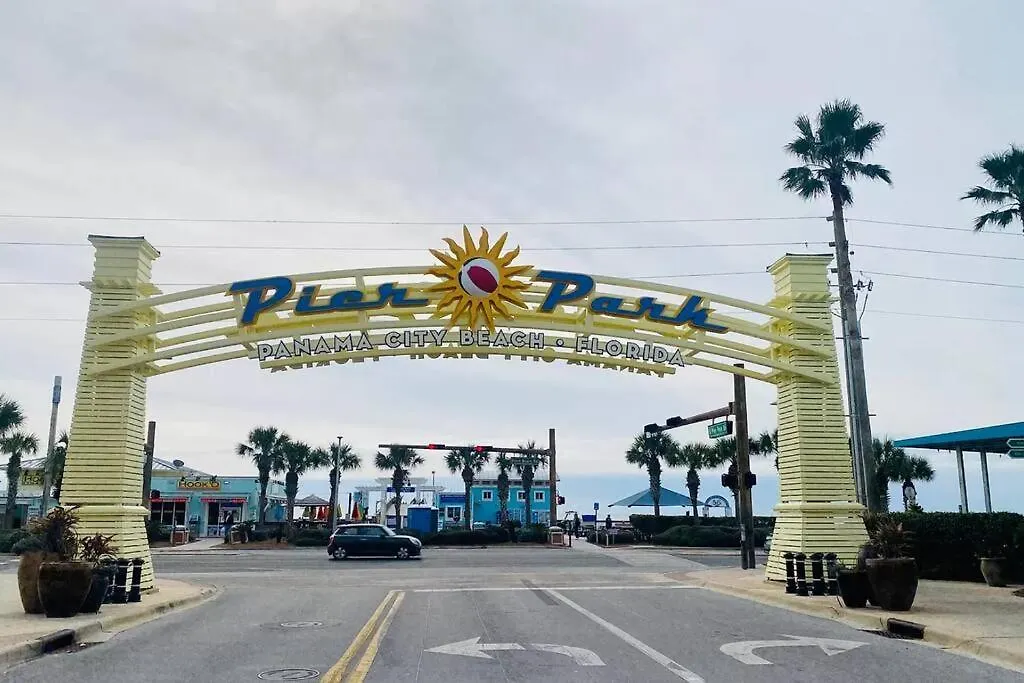 Fun-Filled Home With Pool, Near Beach, Pets Welcome! Panama City Beach 0*,
