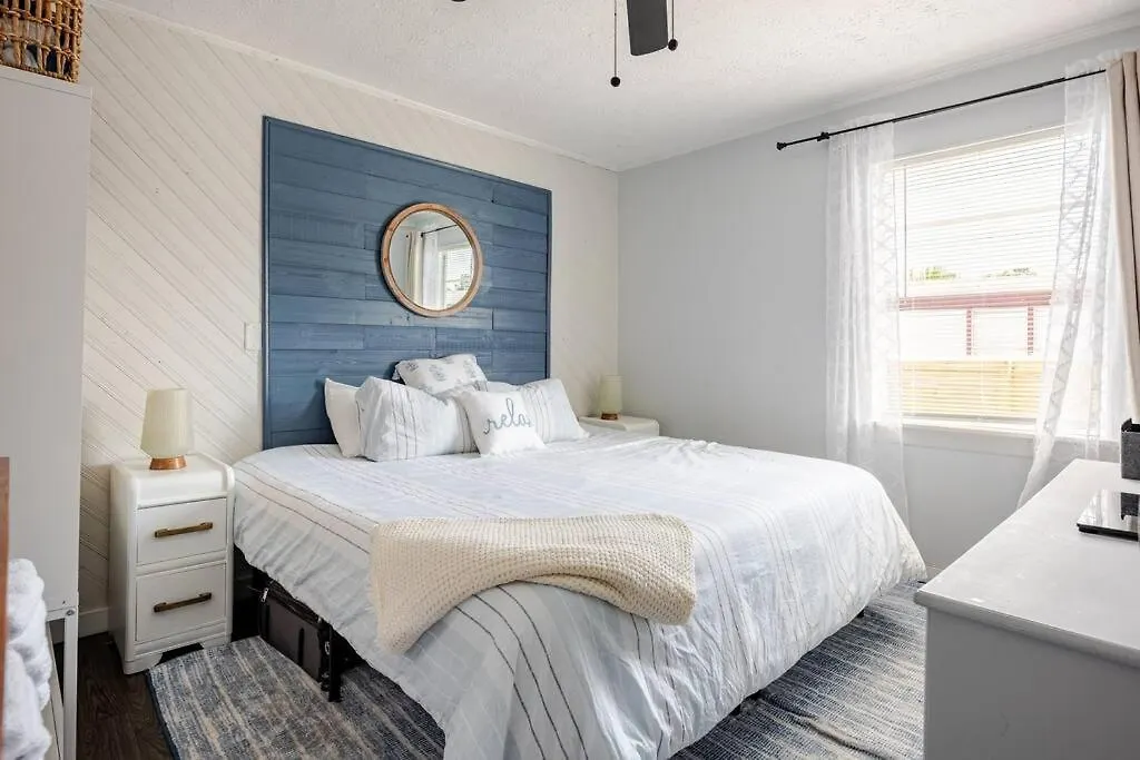 Fun-Filled Home With Pool, Near Beach, Pets Welcome! Panama City Beach Vakantiehuis